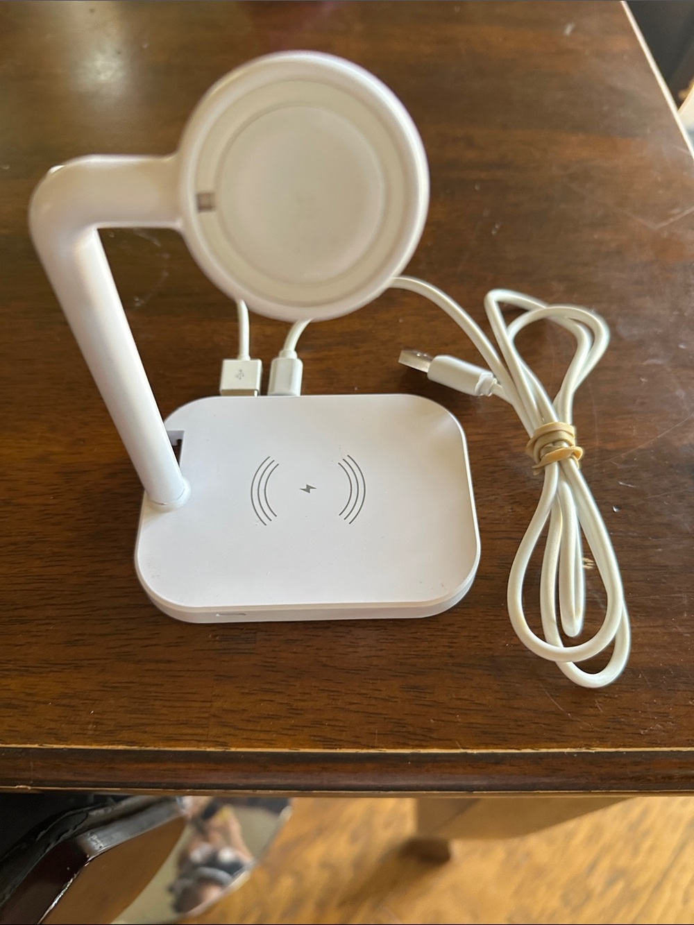 White 2-in-1 Wireless Charging Stand for Phone and Watch